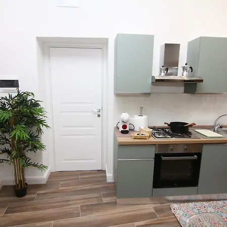 Mama Mia House-2